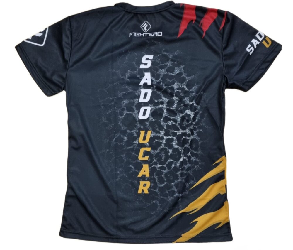 T-Shirt SADO UCAR – Bild 2